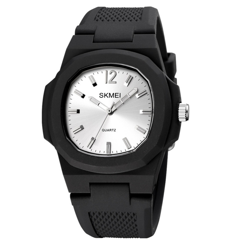 ساعت اسکمی 1717