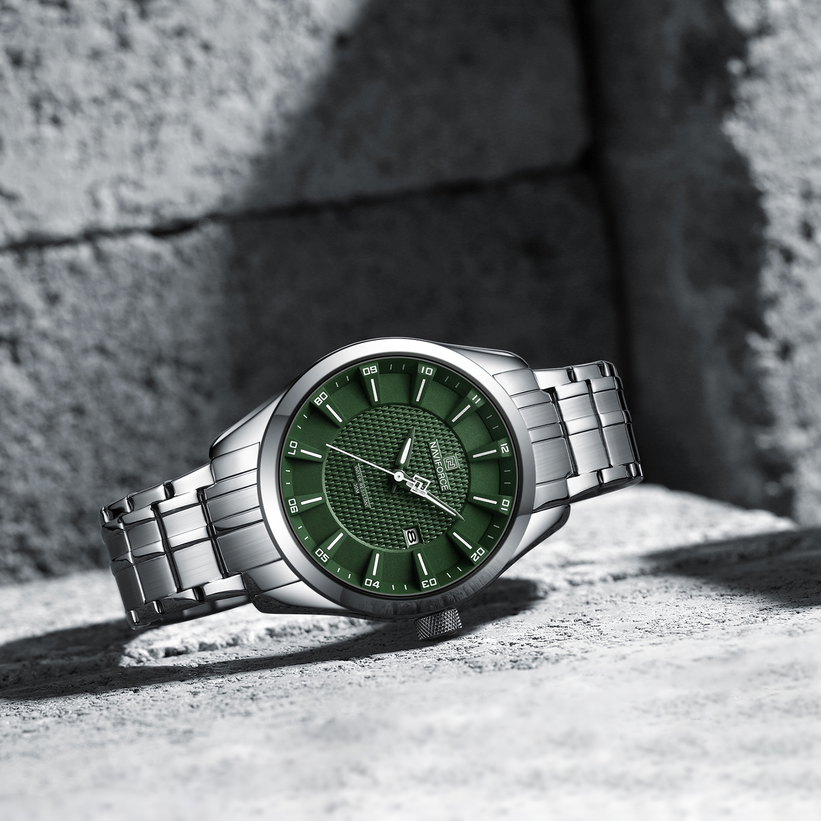  نیوی فورس 8032 