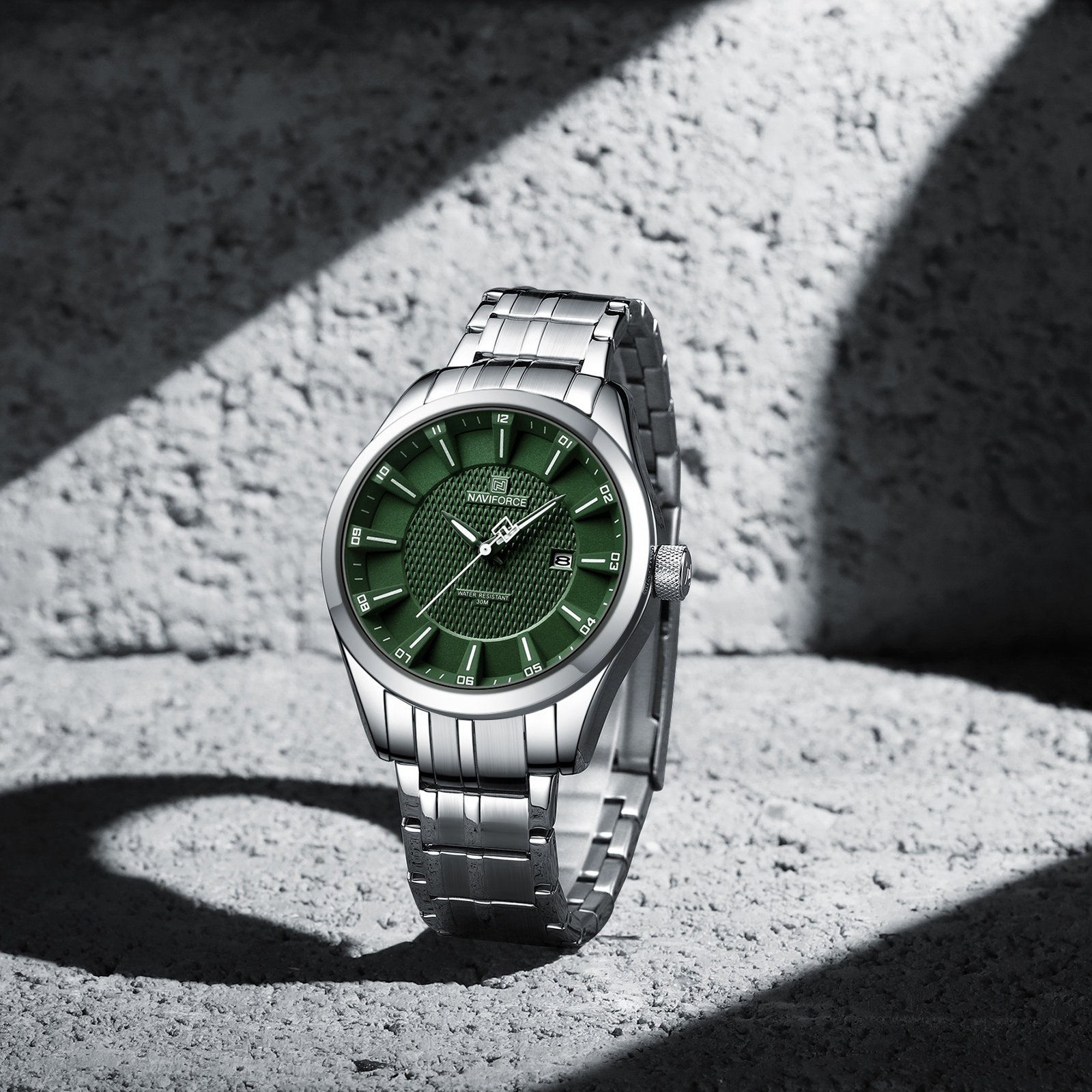  نیوی فورس 8032 